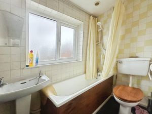 Photo 17- click for photo gallery